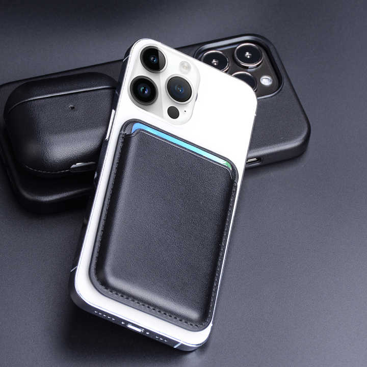 Elegante Lederhülle mit Magnetkartenhalter™
